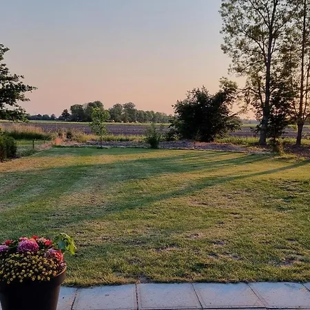 Vakantiewoning Maas En Waal 195 4*