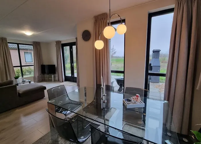 Vakantiewoning Maas En Waal 195