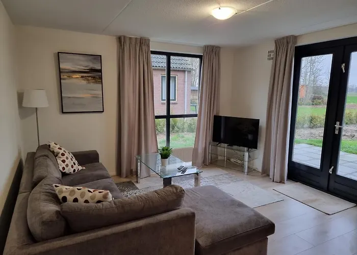 Vakantiewoning Maas En Waal 195 4*