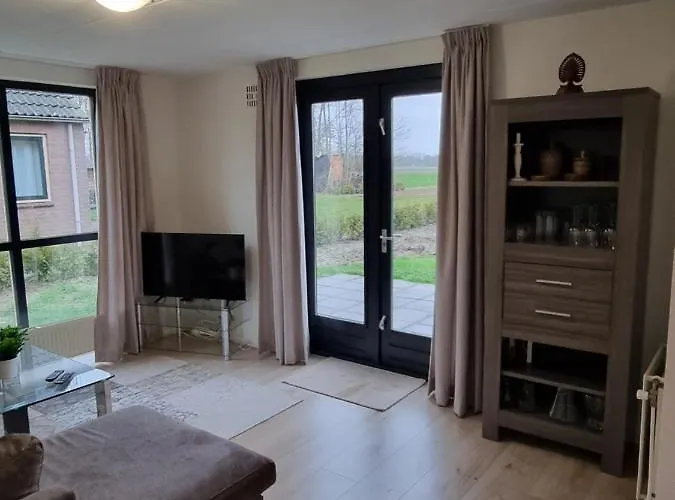 Vakantiewoning Maas En Waal 195 4* Ewijk