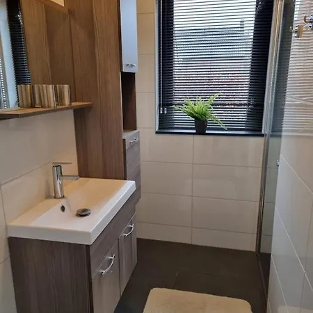 Vakantiewoning Maas En Waal 195 4* Ewijk